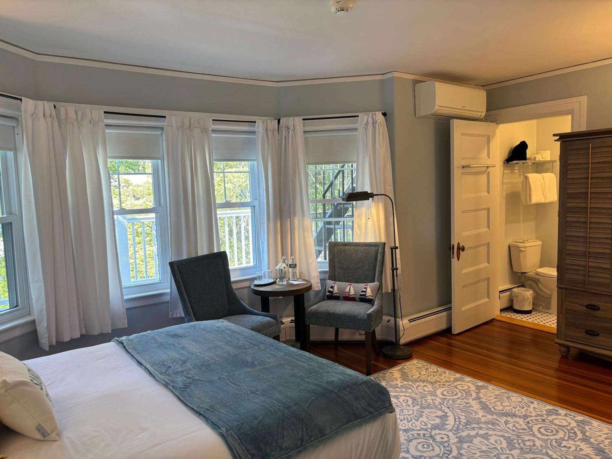Inn The Harbor Kennebunkport