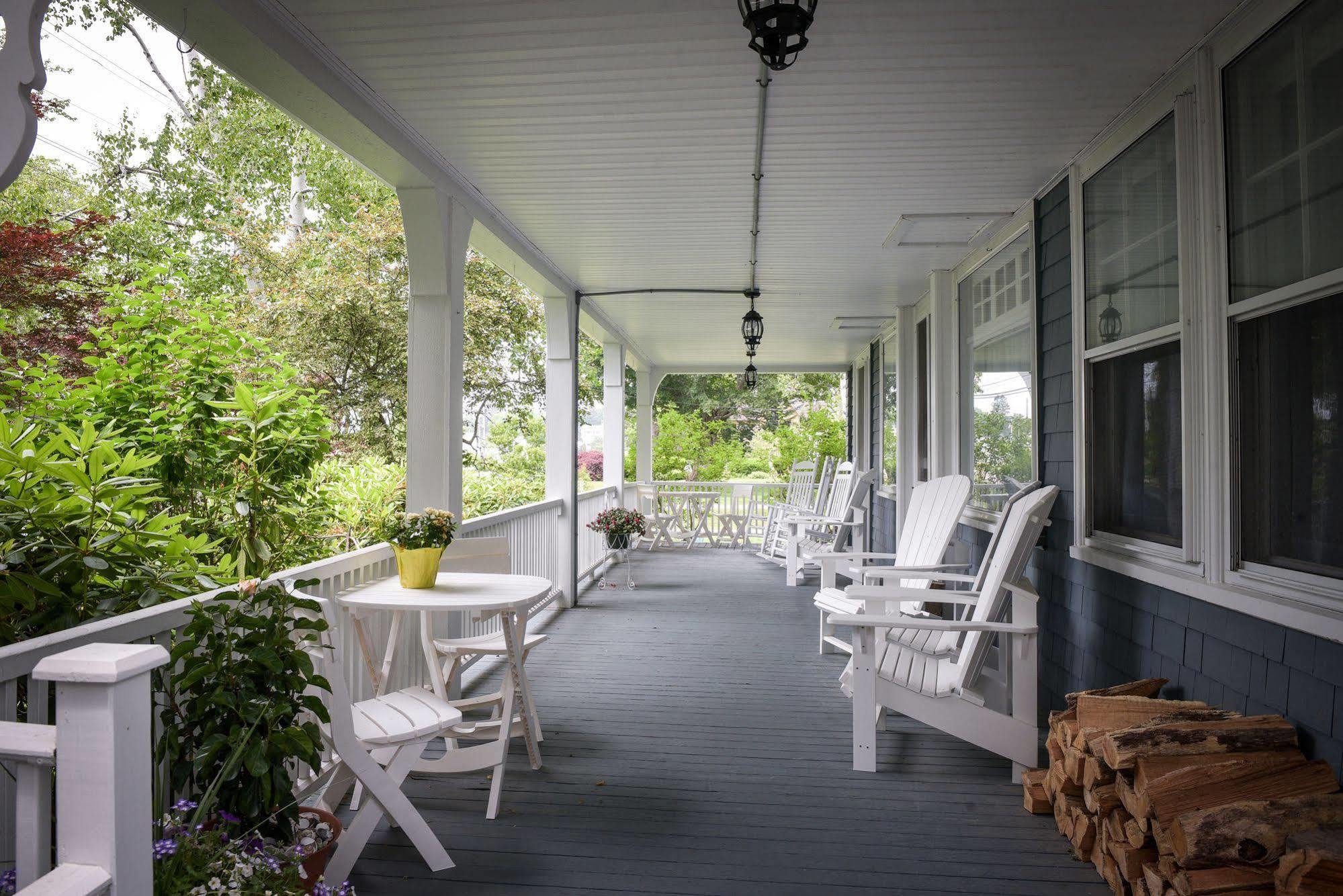 The Harbor Inn 3*